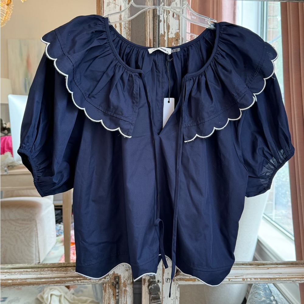 NWT navy top